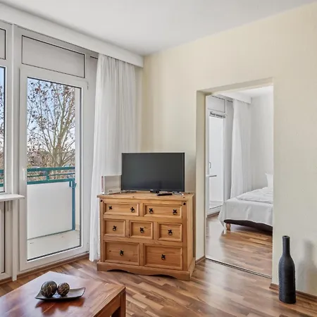 1 Bedroom Gorgeous In Анклам