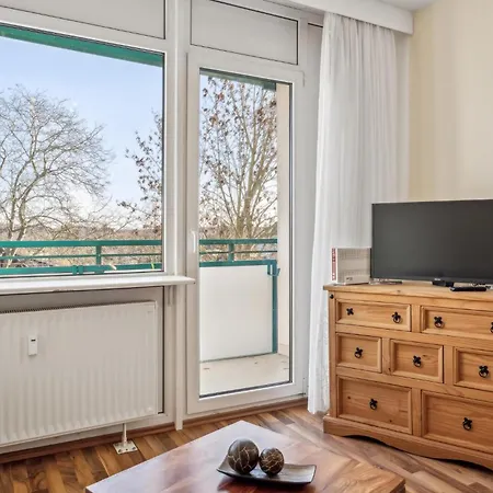 1 Bedroom Gorgeous In Апартаменты